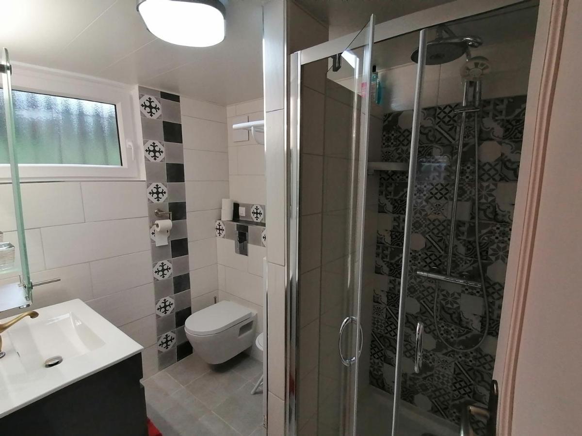 Chambres D'Hotes De L'Avison Bruyeres エクステリア 写真