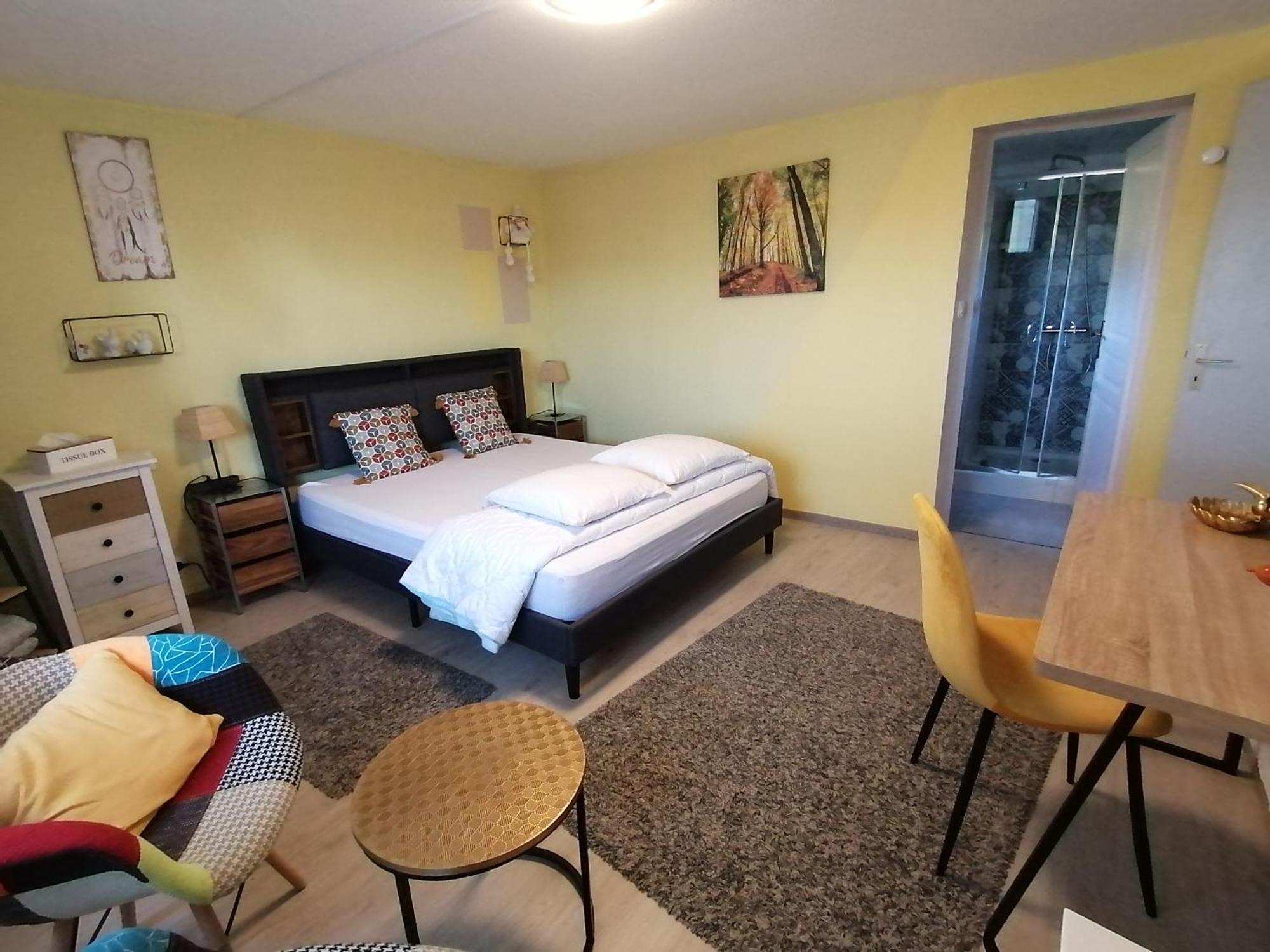 Chambres D'Hotes De L'Avison Bruyeres エクステリア 写真